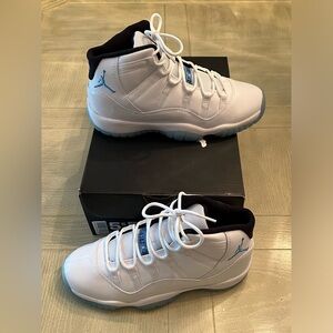 Nike Air Jordan 11 Legend Blue